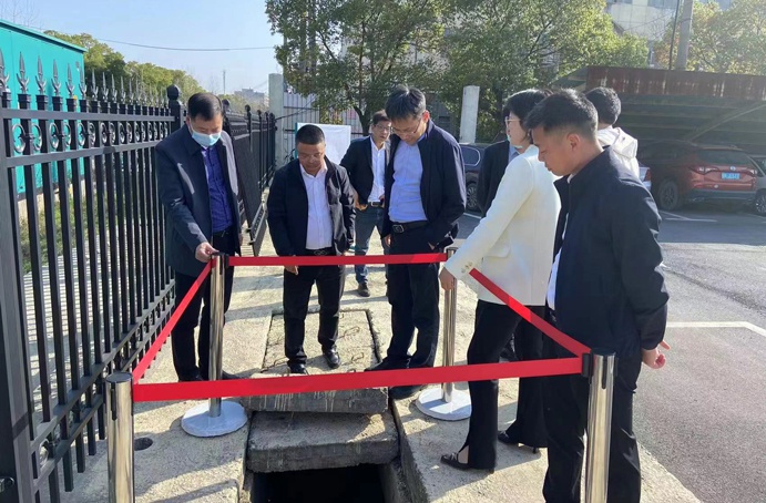 贛州市政公用集團黨委副書記、總經(jīng)理范秀剛到南昌市政建設(shè)集團考察交流